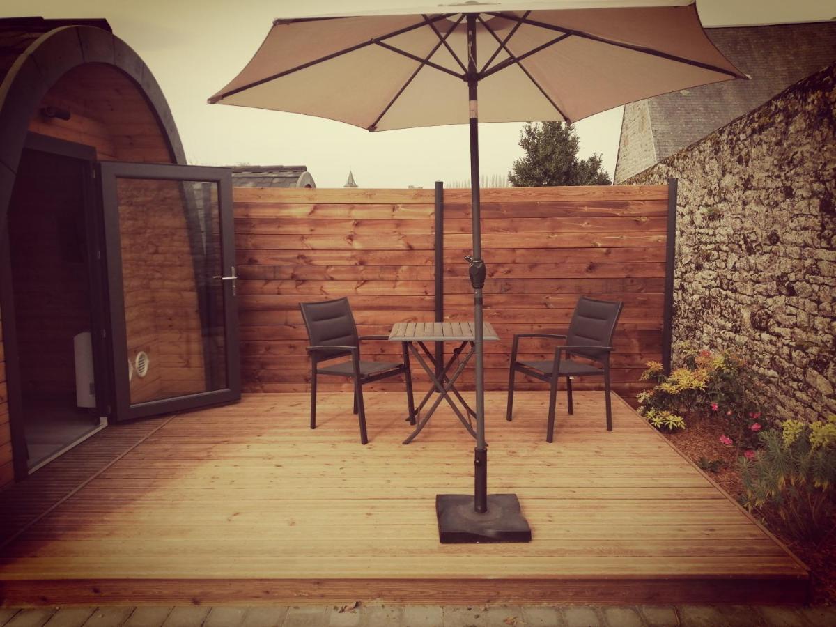 Le Domaine De Pivette Chambre Climatisee Et Insolite Avec Terrasse Privative Avranches Exterior photo